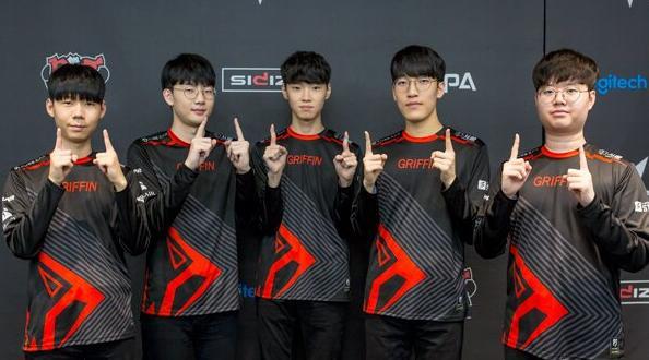 绝不是偶然 绝不是偶然