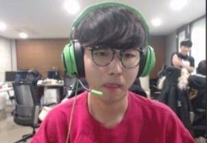 头语言弱化 头语言弱化